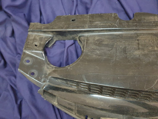 Hyundai ix35 Radiator Grille - Wear and Tear