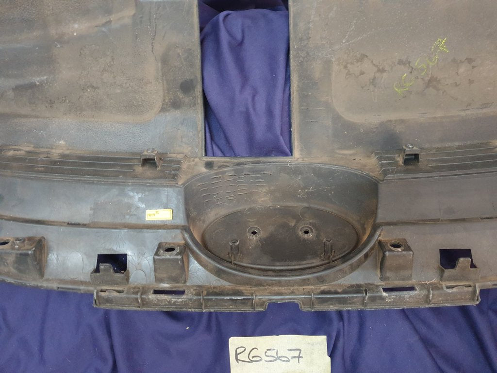 Hyundai ix35 Radiator Grille - Wear and Tear