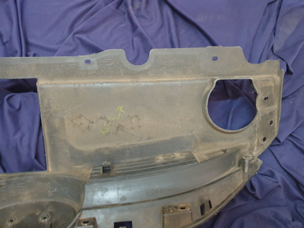 Hyundai ix35 Radiator Grille - Wear and Tear