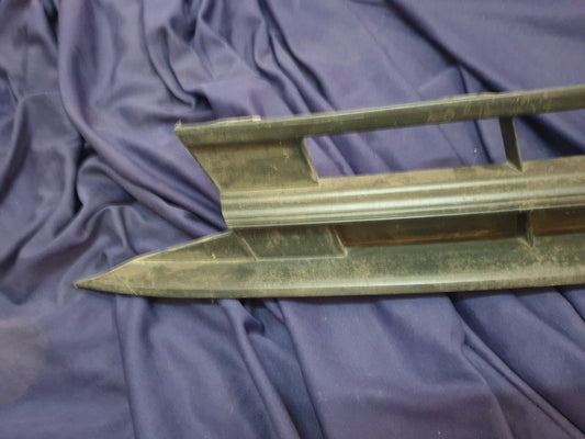 Volkswagen Polo MK6 Radiator Grille - Wear and Tear