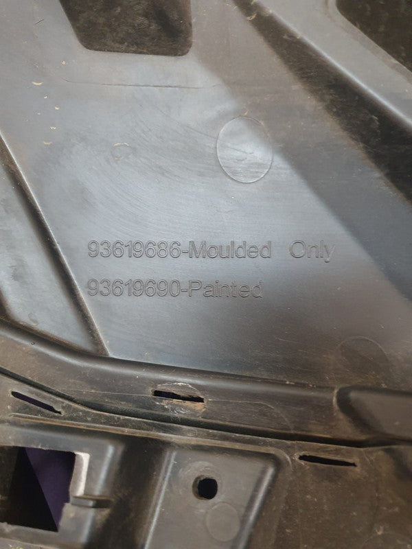 Isuzu D-Max Radiator Grille Frame Inner