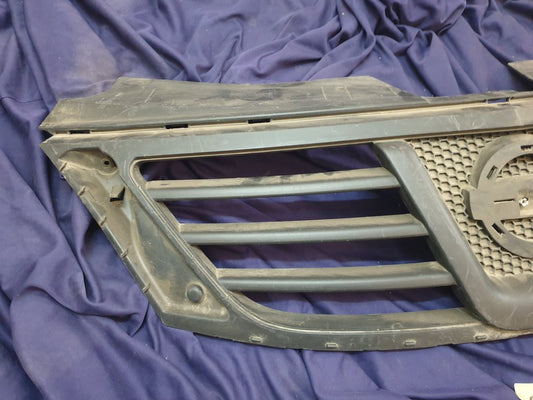 Nissan NP200 Radiator Grille Frame Inner