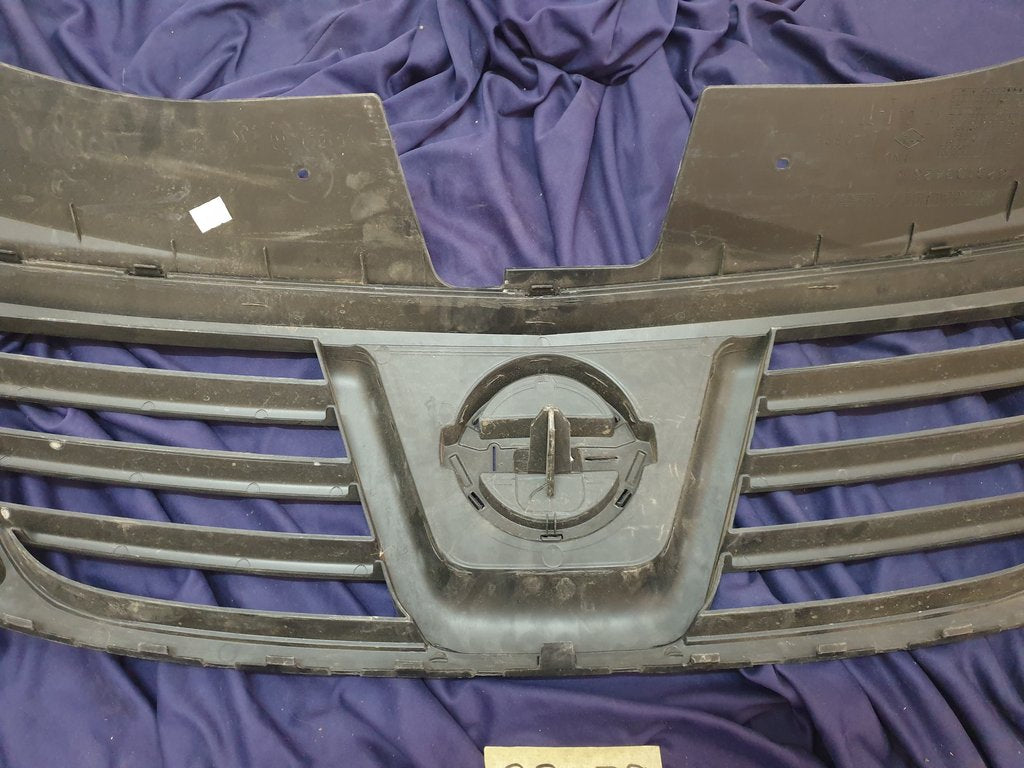 Nissan NP200 Radiator Grille Frame Inner