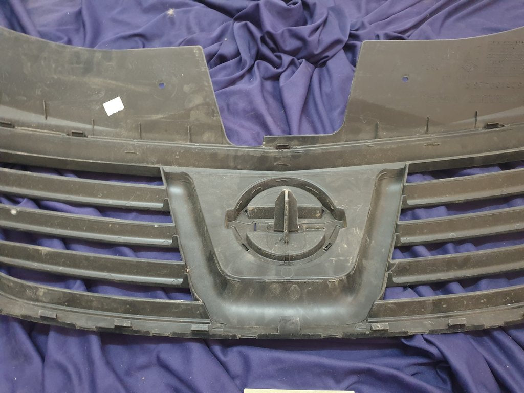 Nissan NP200 Radiator Grille Frame Inner