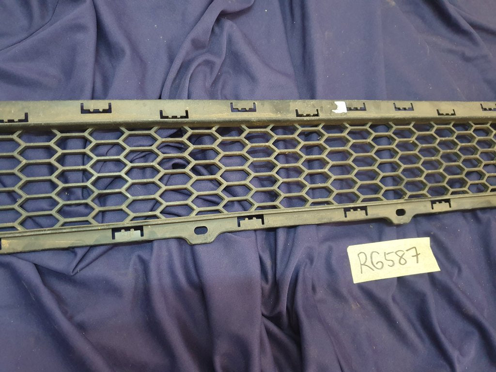 Hyundai Tucson Front Bumper Lower Grille