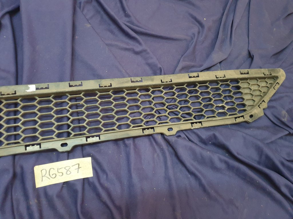 Hyundai Tucson Front Bumper Lower Grille