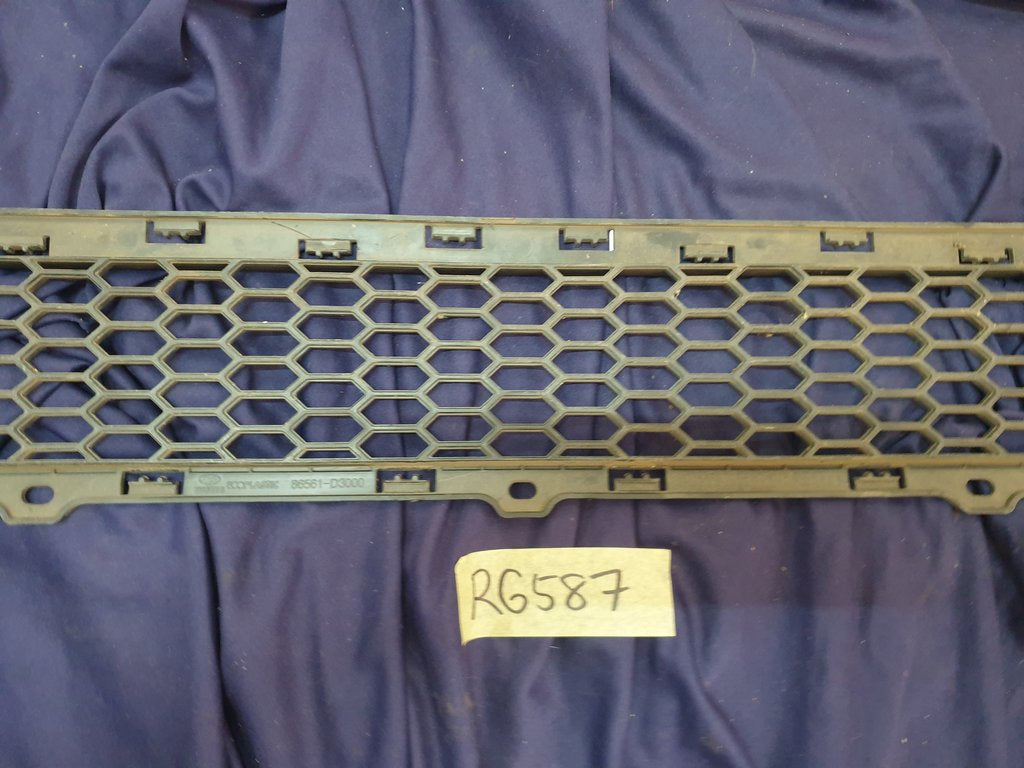 Hyundai Tucson Front Bumper Lower Grille
