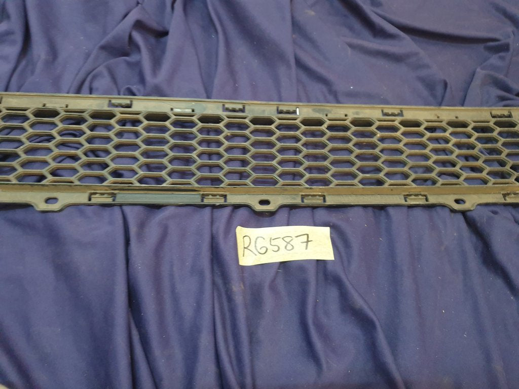 Hyundai Tucson Front Bumper Lower Grille