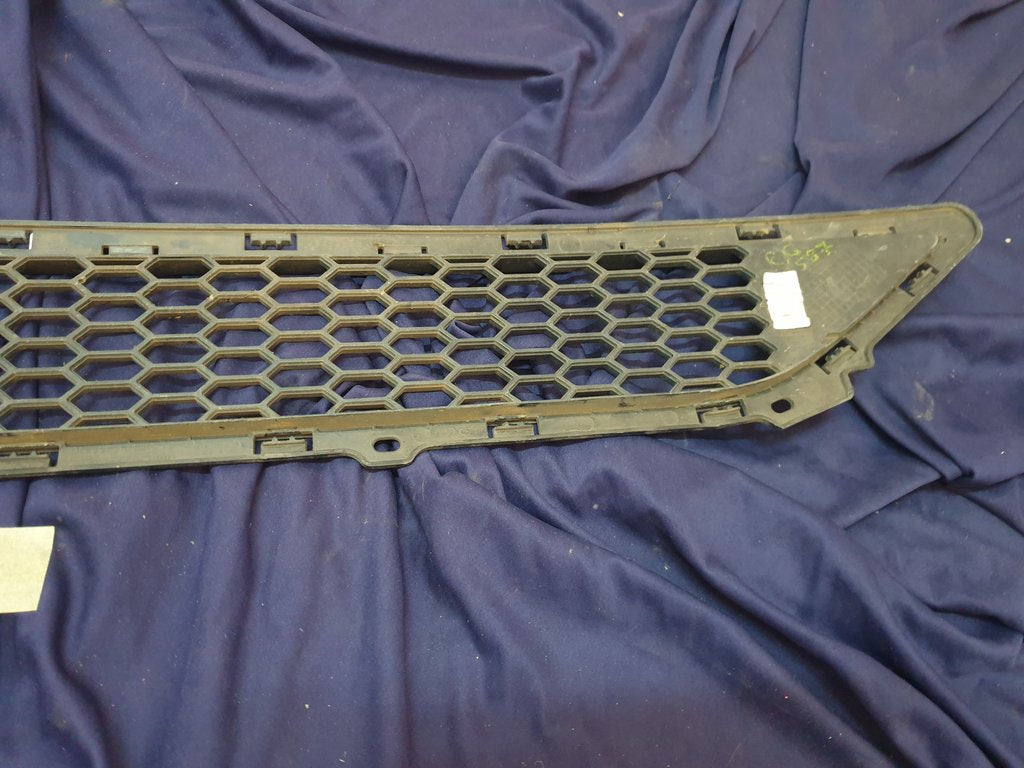 Hyundai Tucson Front Bumper Lower Grille
