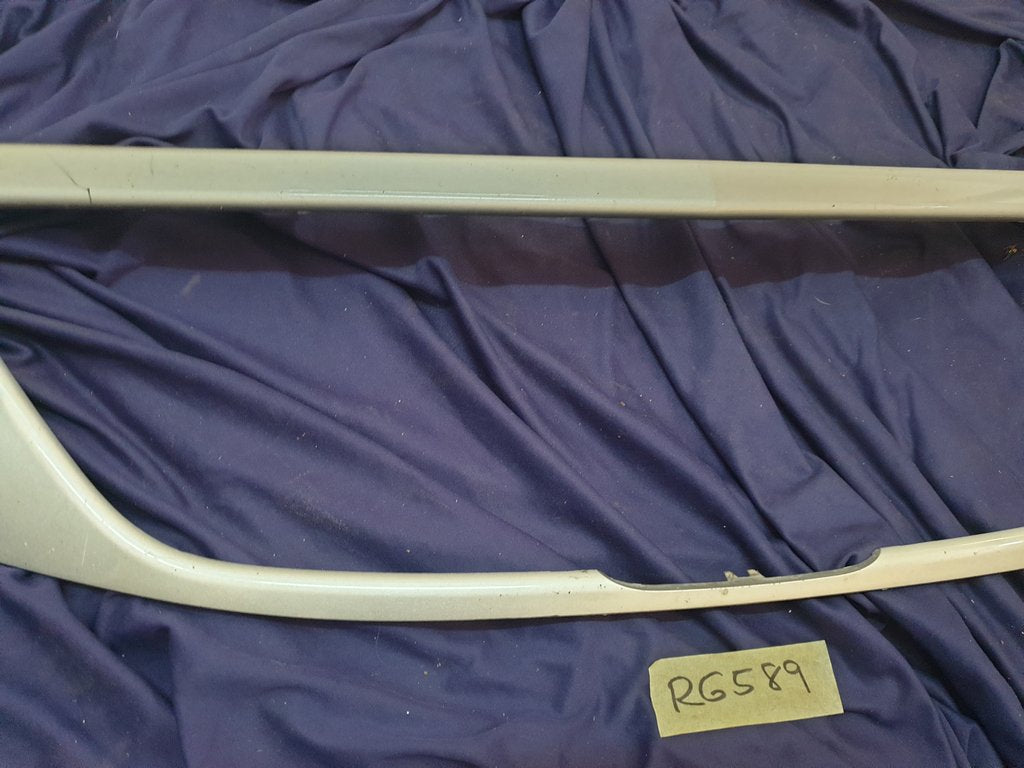 Nissan NP200 Radiator Grille Surround Trim Cover