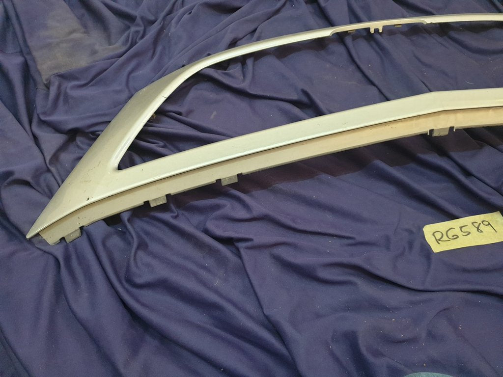 Nissan NP200 Radiator Grille Surround Trim Cover