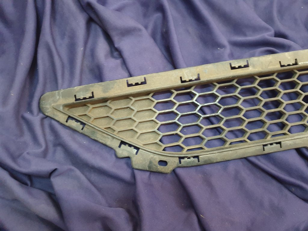 Hyundai Tucson Front Bumper Lower Grille
