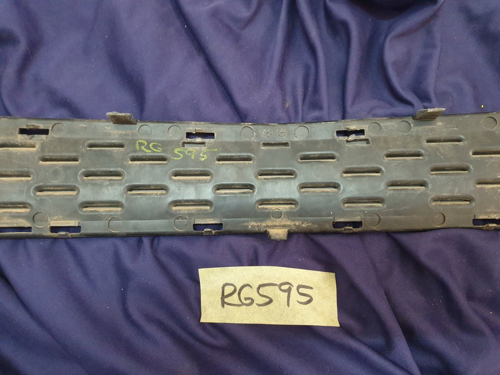 Mercedes-Benz GLE Front Bumper Lower Mesh Grille