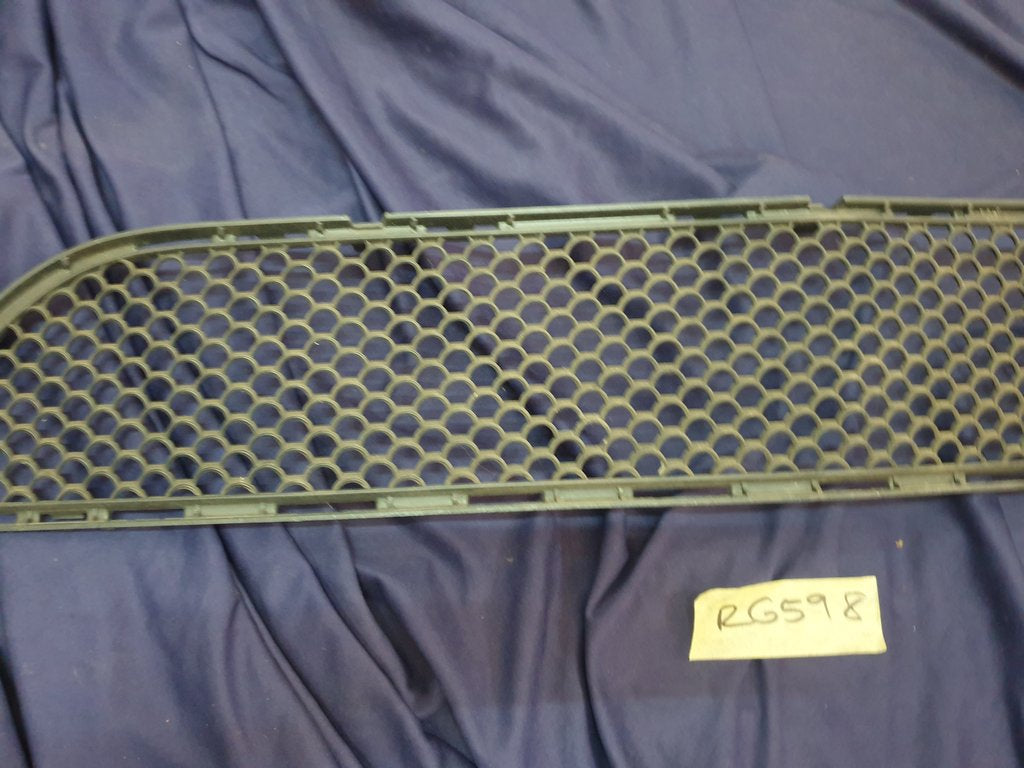 Mercedes-Benz C-Class W204 Front Bumper Lower Mesh Grille