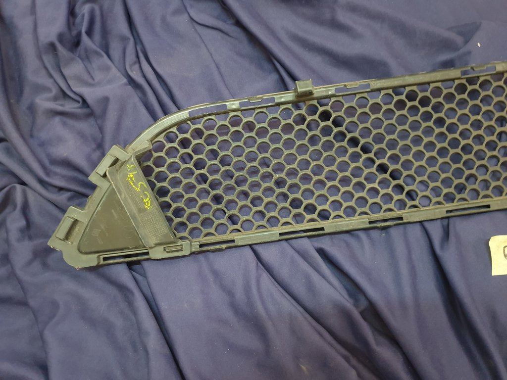 Mercedes-Benz C-Class W204 Front Bumper Lower Mesh Grille