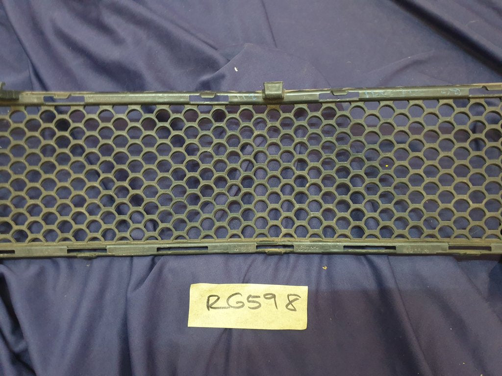 Mercedes-Benz C-Class W204 Front Bumper Lower Mesh Grille