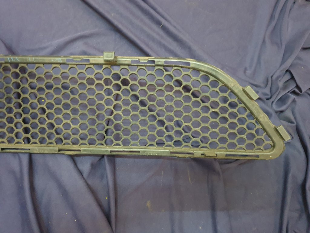 Mercedes-Benz C-Class W204 Front Bumper Lower Mesh Grille
