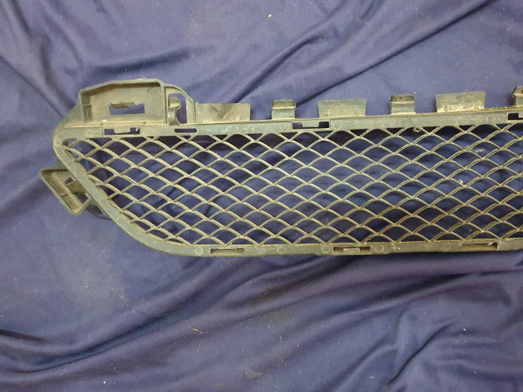 Mercedes-Benz C-Class W205 Front Bumper Lower Mesh Grille