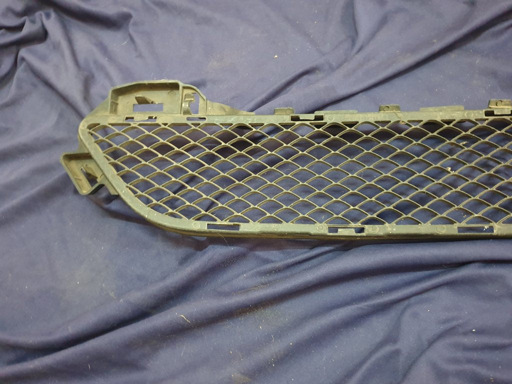 Mercedes-Benz C-Class W205 Front Bumper Lower Mesh Grille