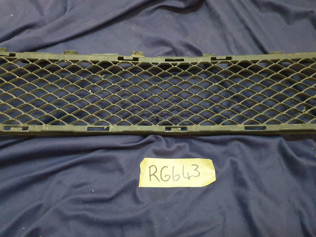 Mercedes-Benz C-Class W205 Front Bumper Lower Mesh Grille