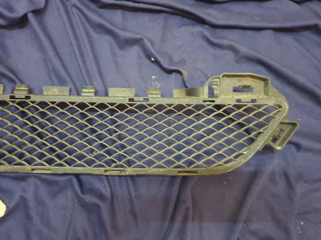 Mercedes-Benz C-Class W205 Front Bumper Lower Mesh Grille