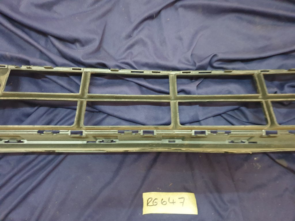Mercedes-Benz GLA H247 Front Bumper Lower Mesh Grille