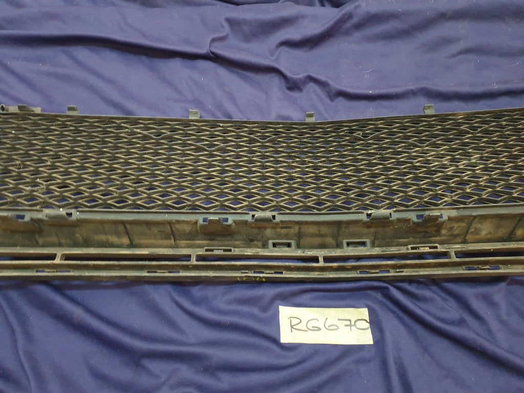 Mercedes-Benz C-Class W205 Front Bumper Lower Mesh Grille