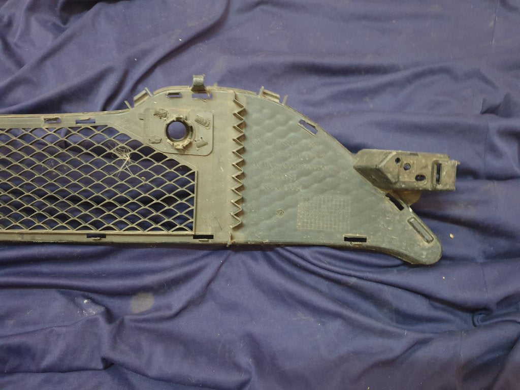 Mercedes-Benz CLA W117 Front Bumper Lower Mesh Grille