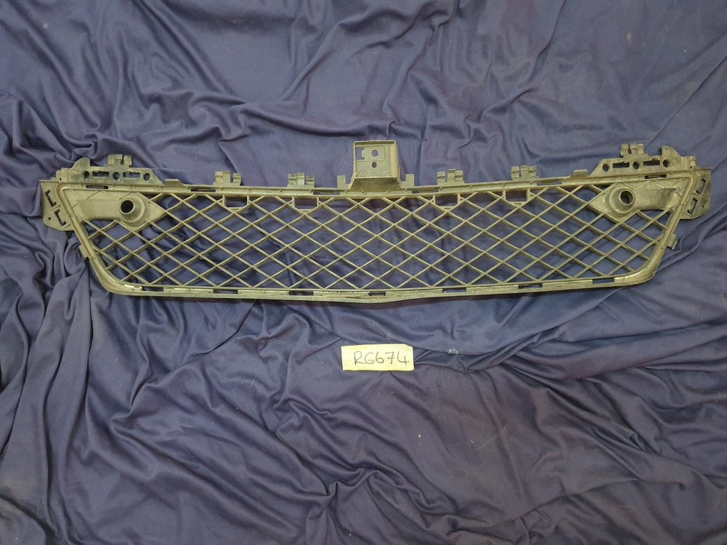 Mercedes-Benz C-Class W204 Front Bumper Mesh