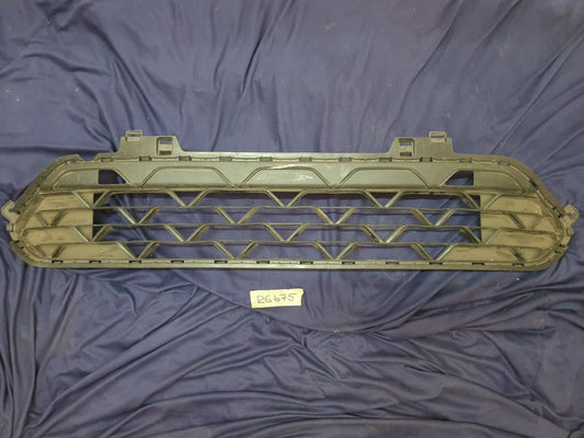KIA Rio IV Front Bumper Lower Grille