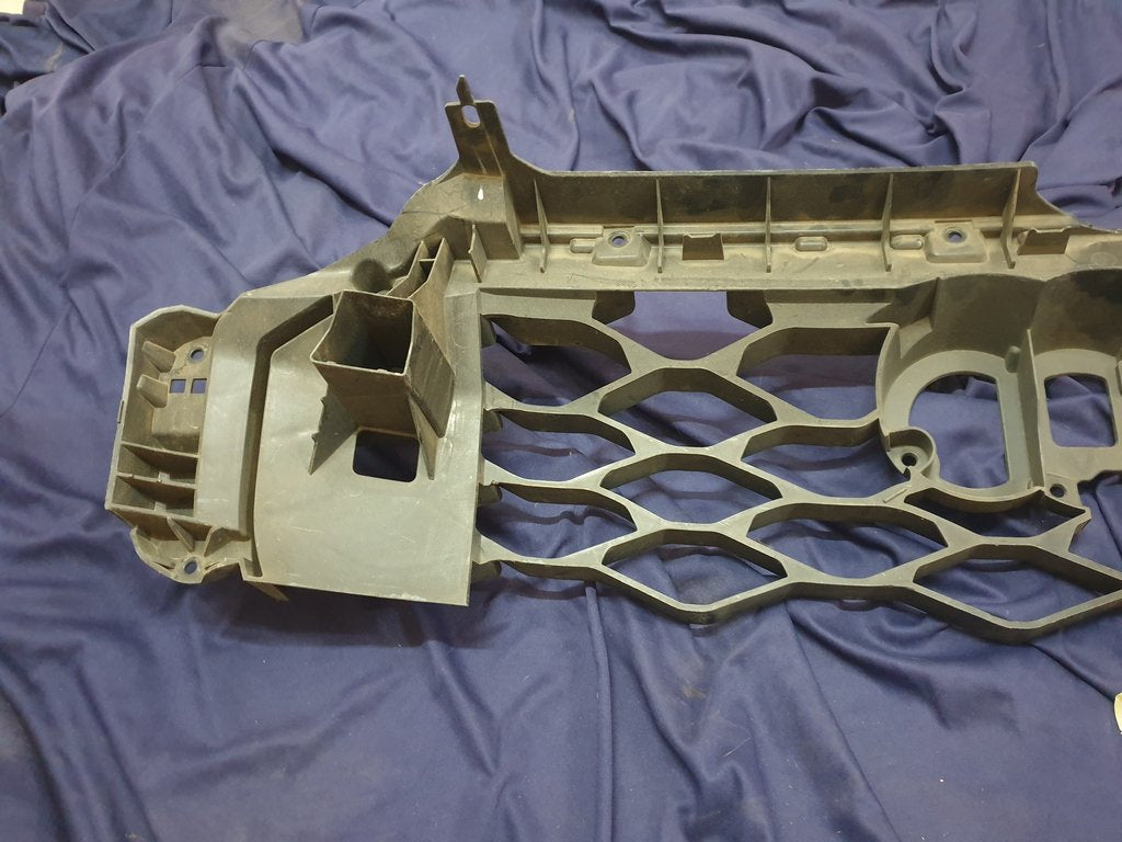 Audi Q3 Radiator Grille Backing