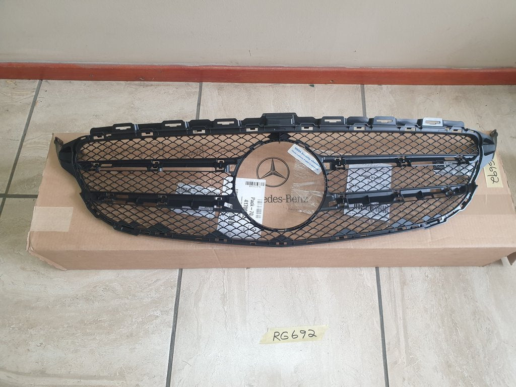 Mercedes-Benz C-Class W205, C180, C250, 2015, 2016, 2017, 2018, 2019 Radiator Grille