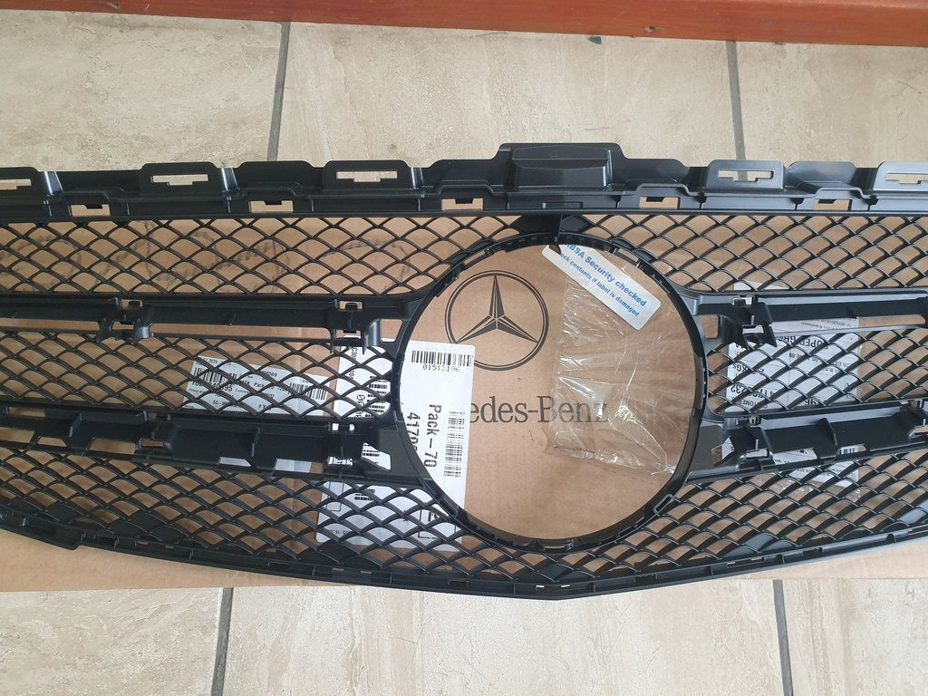 Mercedes-Benz C-Class W205, C180, C250, 2015, 2016, 2017, 2018, 2019 Radiator Grille