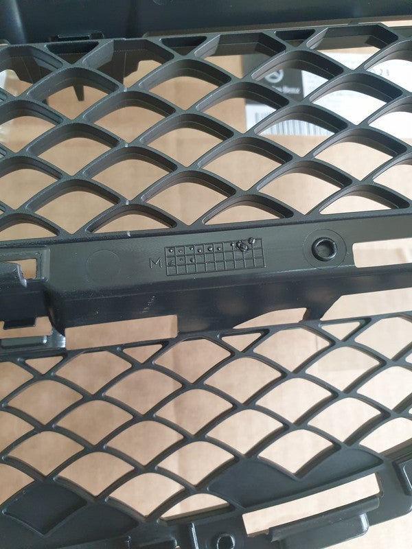 Mercedes-Benz C-Class W205, C180, C250, 2015, 2016, 2017, 2018, 2019 Radiator Grille