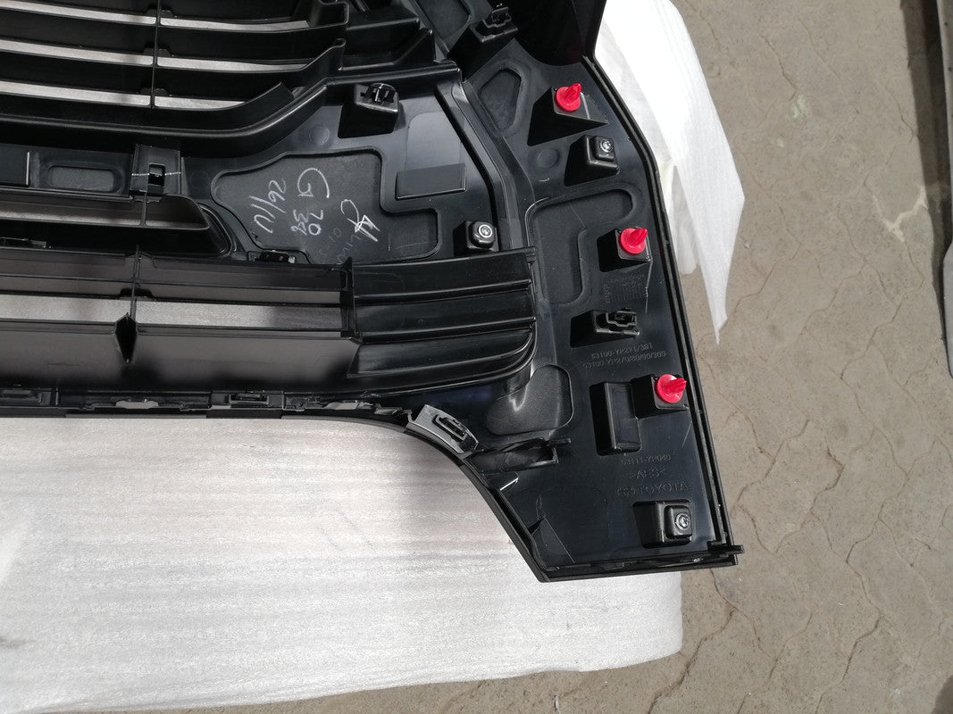 Toyota Hilux Legend 2023 Radiator Grille Assy with Emblem/Badge