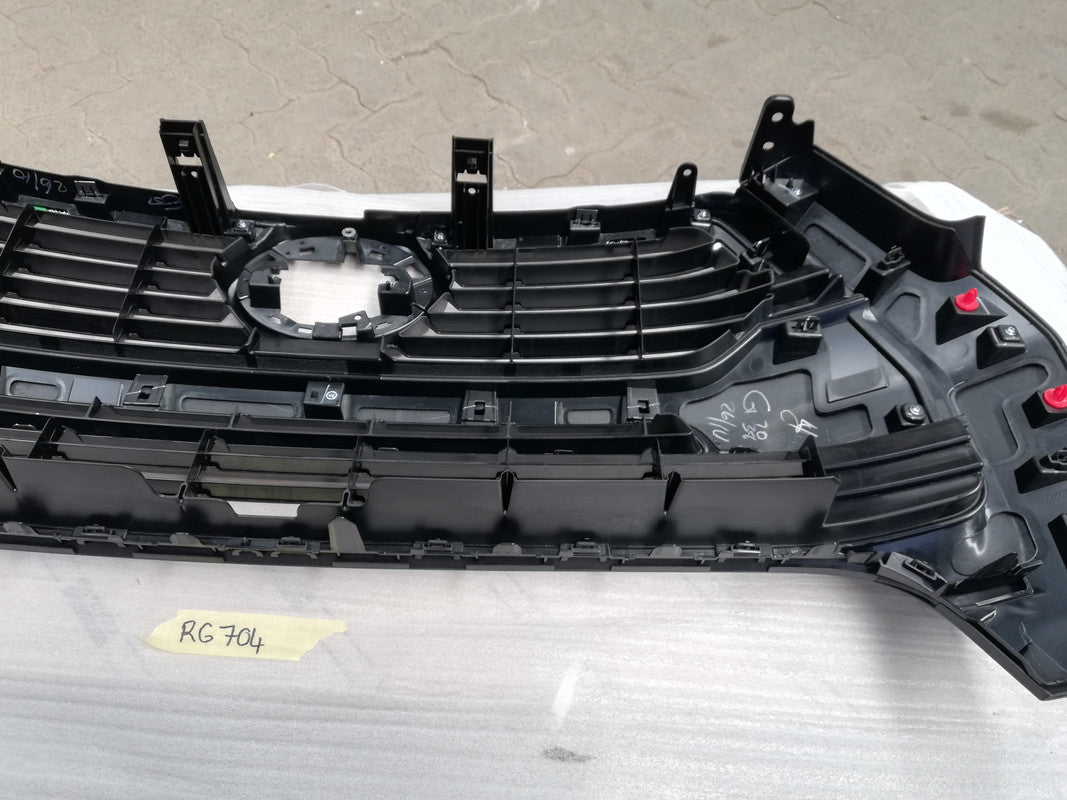 Toyota Hilux Legend 2023 Radiator Grille Assy with Emblem/Badge