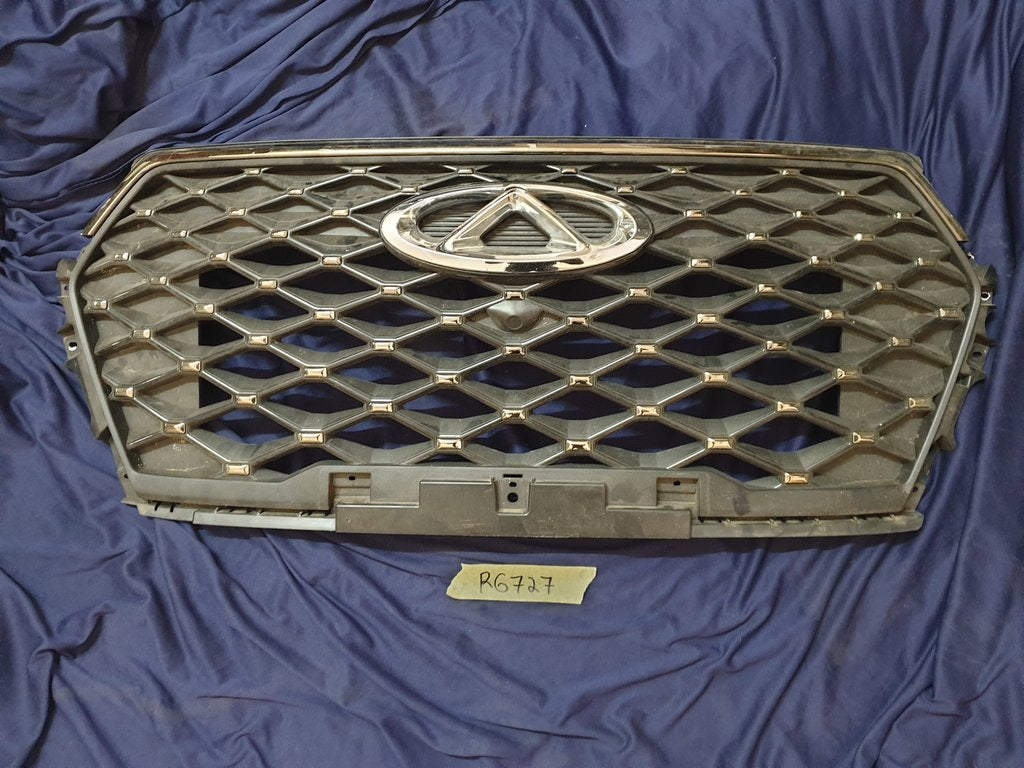 Chery Tiggo 7 Pro Radiator Grille - Light Wear and Tear