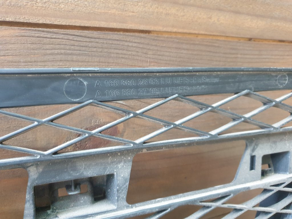 Mercedes-Benz ML X166 Radiator Grille Backing