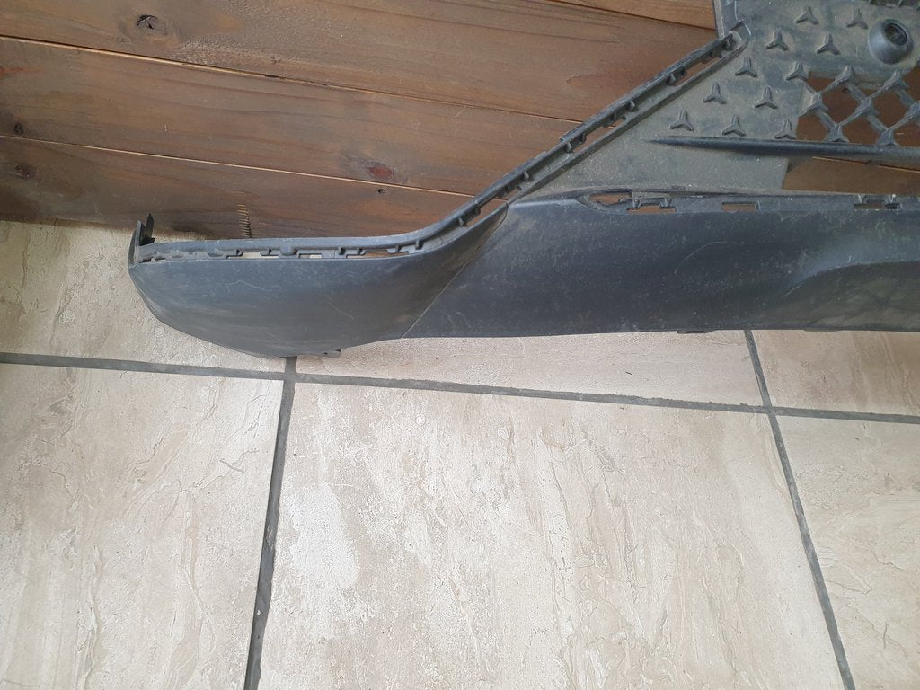 Mercedes-Benz GLC X254 Front Bumper Lower Mesh Grille