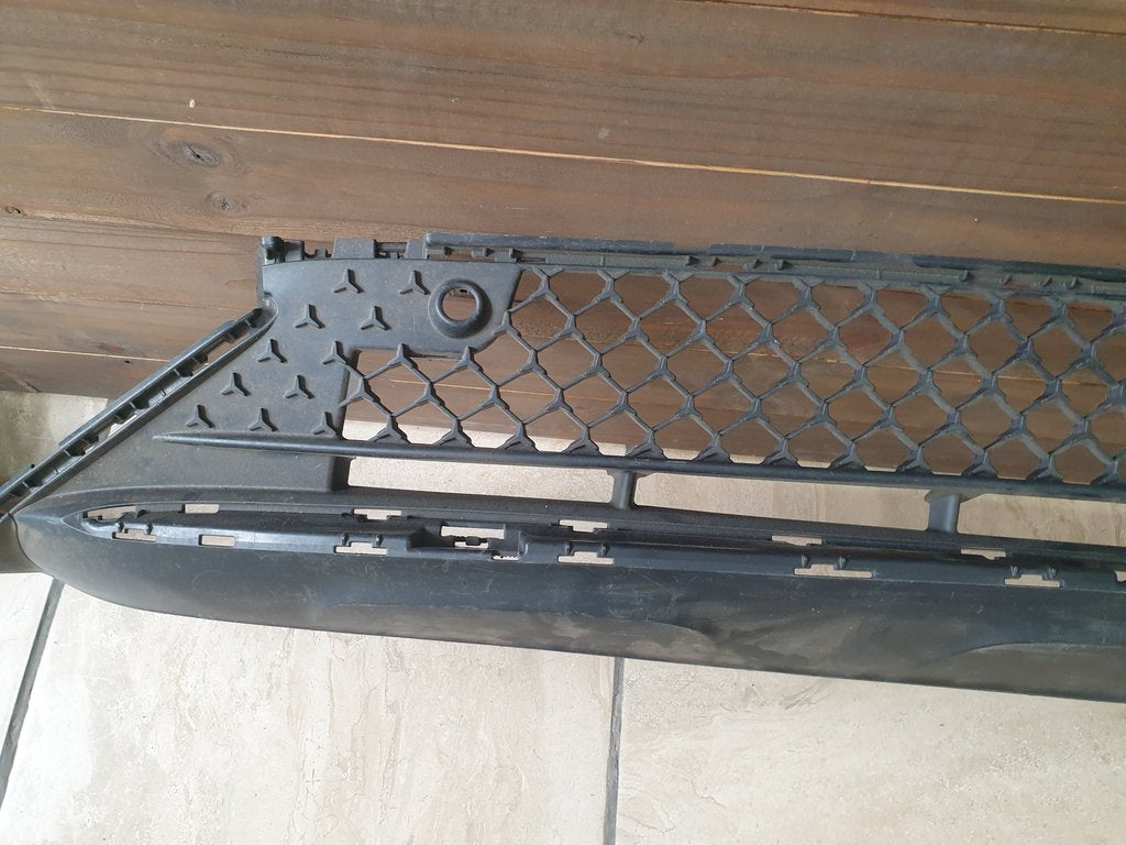 Mercedes-Benz GLC X254 Front Bumper Lower Mesh Grille
