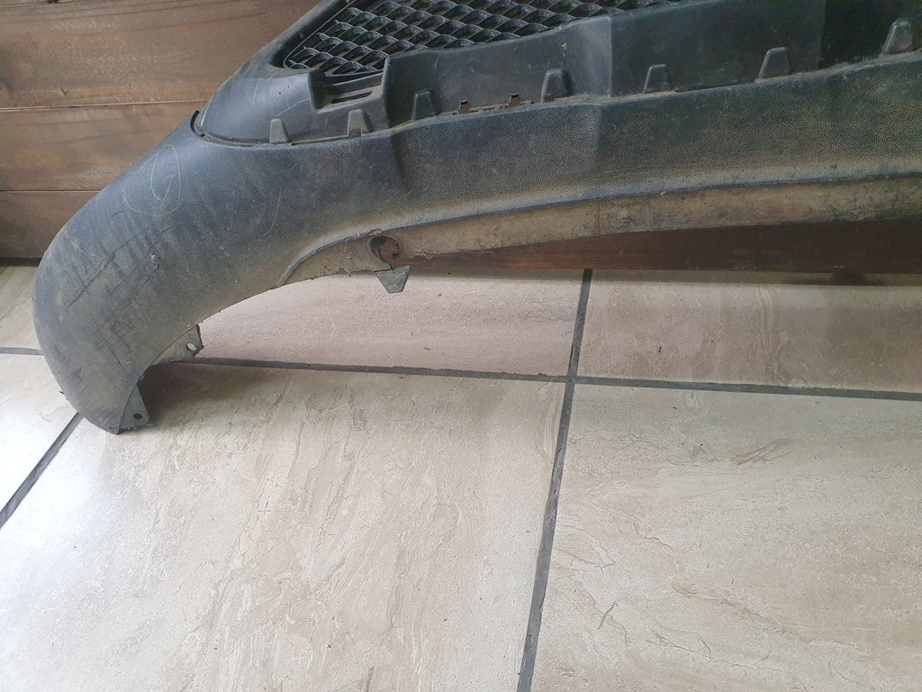 Mercedes-Benz GLC X253 Front Bumper Lower Mesh Grille