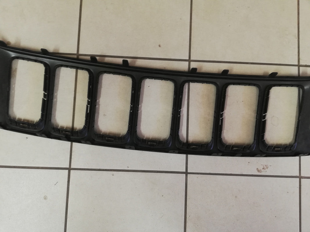 Jeep Aftermarket Grand Cherokee Radiator Grille Trim