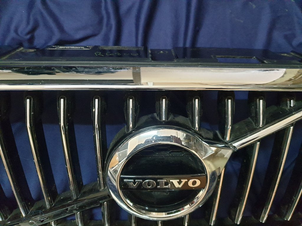 Volvo XC60 2024 Radiator Grille Assy with Emblem/Badge
