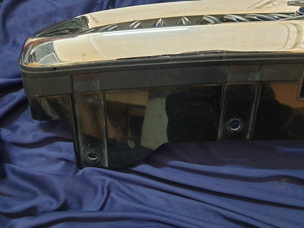 Volvo XC60 2024 Radiator Grille Assy with Emblem/Badge