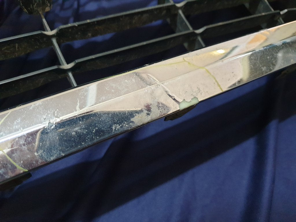 Toyota Hilux 2020, 2021 Radiator Grille - Chrome very damaged