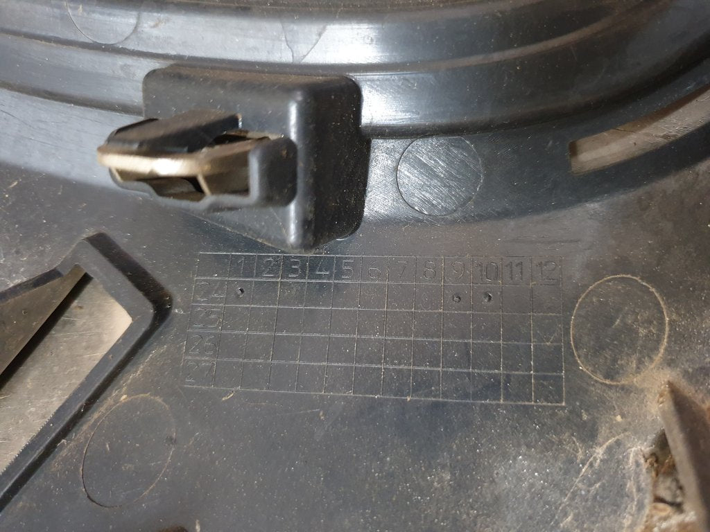 Toyota Hilux 2020, 2021 Radiator Grille - Chrome very damaged