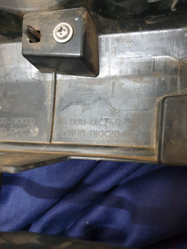 Toyota Hilux 2020, 2021 Radiator Grille - Chrome very damaged