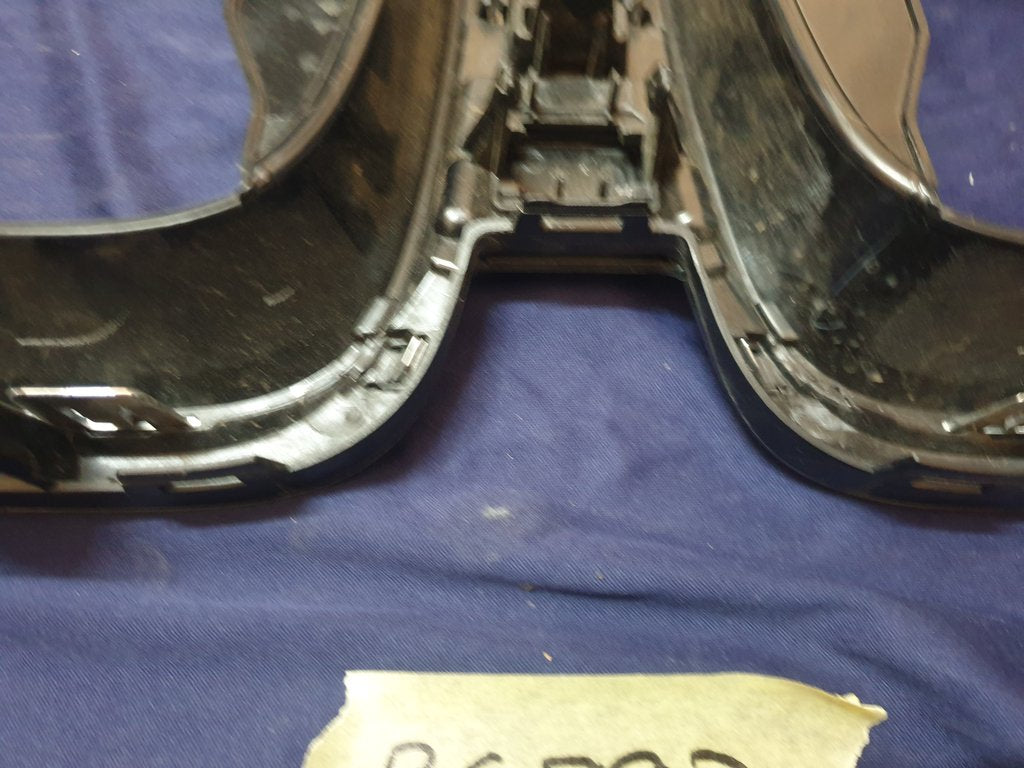 BMW 2 Series G42 Radiator Grille Surround/Frame - Light wear and tear, Scratches on chrome