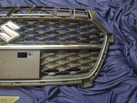 Suzuki Swift Radiator Grille - Wear and Tear