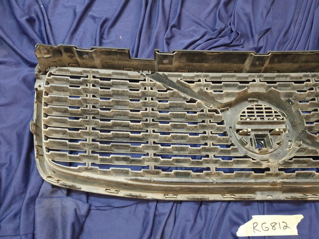 Volvo XC90 Radiator Grille - Chrome lifting, Wear and tear